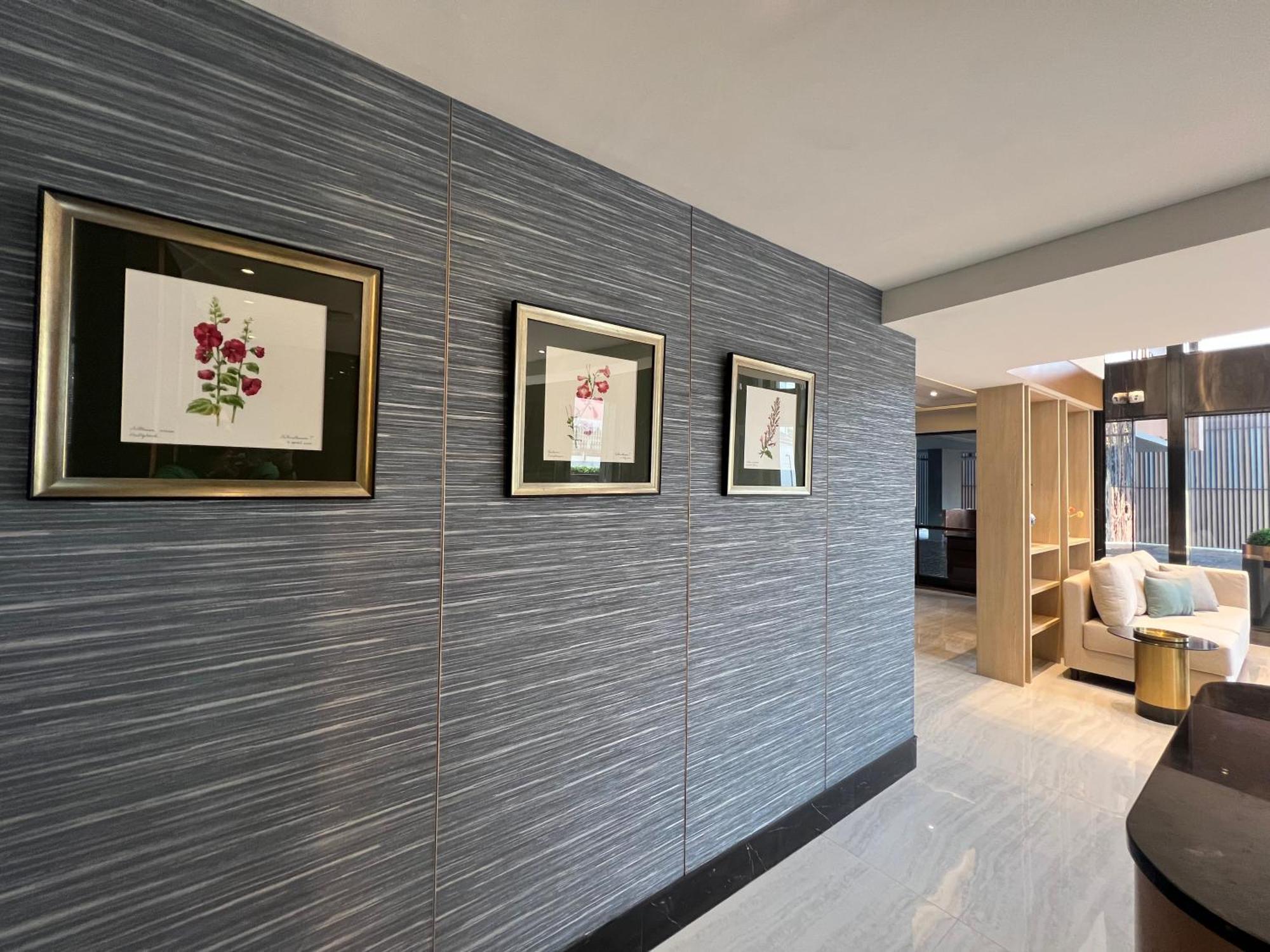 Arni Skye Hotel Банкок Екстериор снимка